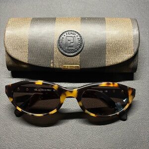 Fendi - FS 93 Tortoise 135